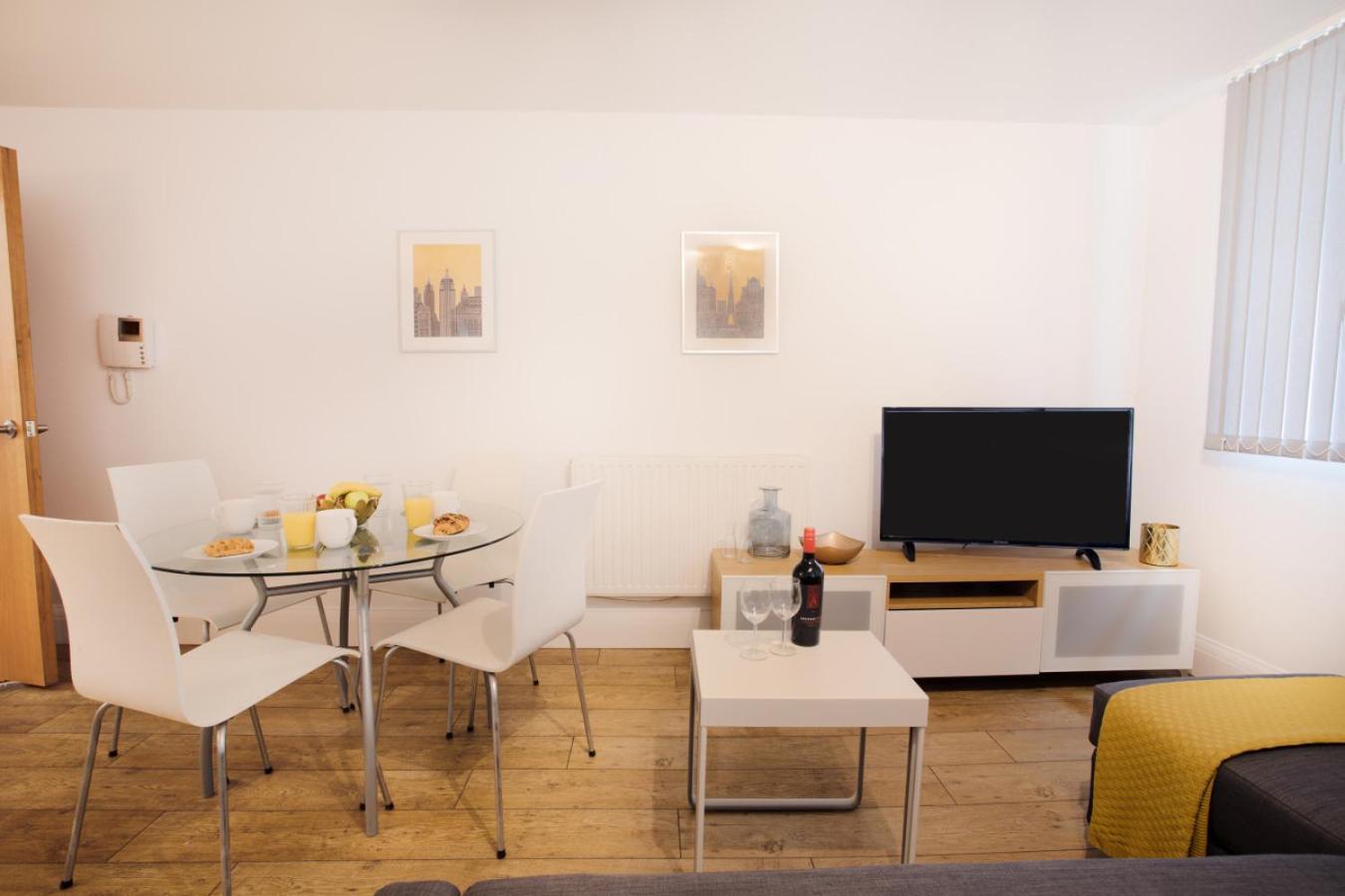 Apartment 2br, Smart Tv, Self Check-in, Coffee Machine *