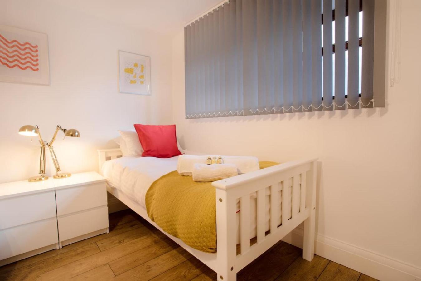 2br, Smart Tv, Self Check-in, Coffee Machine Apartment
